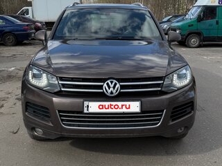 2014 Volkswagen Touareg II, коричневый, 2450000 рублей, вид 1