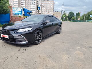 2019 Toyota Camry VIII (XV70), чёрный, 3200000 рублей, вид 1