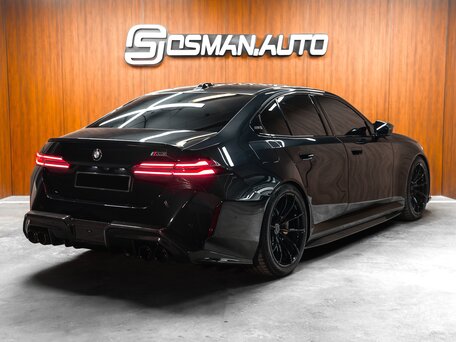 2025 BMW M5 VII (G90), чёрный, 22600000 рублей, вид 2