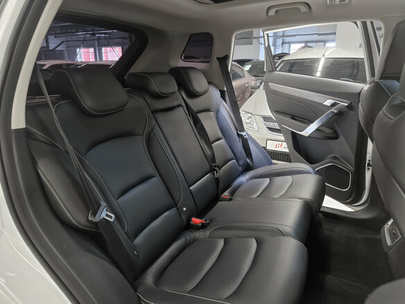 2022 Geely Atlas Pro, белый, 1639000 рублей - вид 7