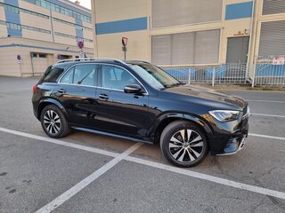 2025 Mercedes-Benz GLE 350 II (V167) Рестайлинг, чёрный, 9400000 рублей, вид 2