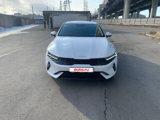 2021 Kia K5 III, белый, 2999000 рублей, вид 3
