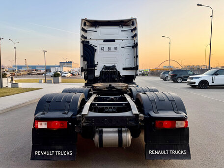 2019 Renault T-Series, белый, 9690000 рублей, вид 5