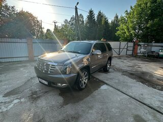 2011 Cadillac Escalade III, серебристый, 2350000 рублей, вид 2