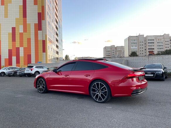 2021 Audi A7 45 TFSI II (4K), красный, 5500000 рублей - вид 6