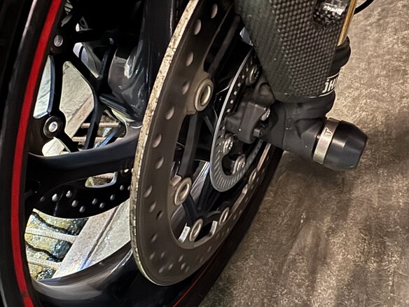 2019 Triumph Speed Triple, белый, 900000 рублей - вид 6