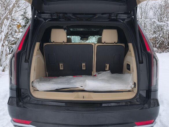 2021 Cadillac Escalade V, чёрный, 9500000 рублей - вид 13