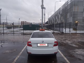 2018 Skoda Octavia III (A7) Рестайлинг, белый, 1000000 рублей, вид 2