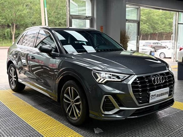 2023 Audi Q3 35 TFSI II (F3), серый, 2040000 рублей - вид 2