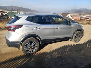 2019 Nissan Qashqai II Рестайлинг, серебристый, 2350000 рублей, вид 2