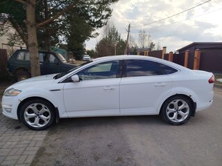2013 Ford Mondeo IV Рестайлинг, белый, 830000 рублей, вид 4