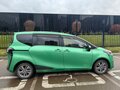 2015 Toyota Sienta II, зелёный, 1290000 рублей - вид 4