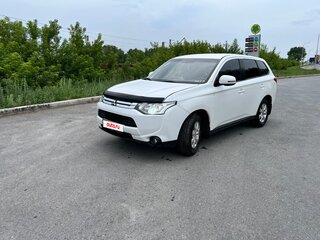 2013 Mitsubishi Outlander III, белый, 1150000 рублей, вид 1