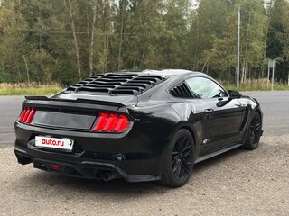 2015 Ford Mustang VI, чёрный, 2400000 рублей, вид 4