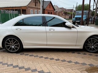 2017 Mercedes-Benz S-Класс 560 Long VI (W222, C217) Рестайлинг, чёрный, 4550000 рублей, вид 3