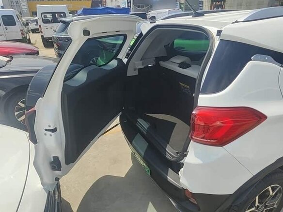 2024 BYD Yuan Pro (47 kWh) I Рестайлинг 2 (Pro), белый - вид 6