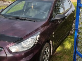 2012 Hyundai Solaris I, фиолетовый, 570000 рублей, вид 2