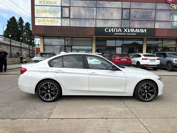 2018 BMW 3 серии 318i VI (F3x) Рестайлинг, белый, 2200000 рублей - вид 12