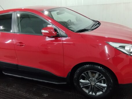 2014 Hyundai ix35 I Рестайлинг, красный, 1390000 рублей, вид 2