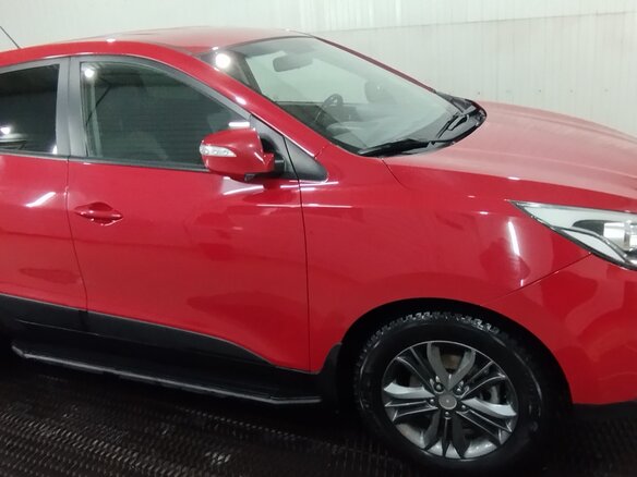 2014 Hyundai ix35 I Рестайлинг, красный, 1320000 рублей - вид 1