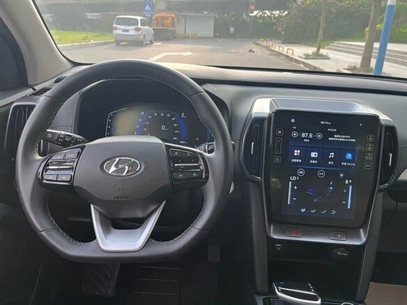 2023 Hyundai ix35 II Рестайлинг, чёрный, 1720000 рублей - вид 12