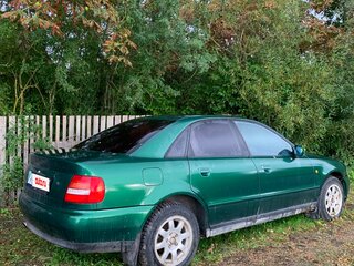 1997 Audi A4 I (B5), зелёный, 100000 рублей, вид 2