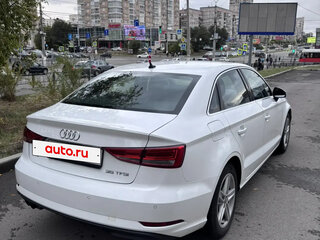 2018 Audi A3 III (8V) Рестайлинг, белый, 1750000 рублей, вид 4