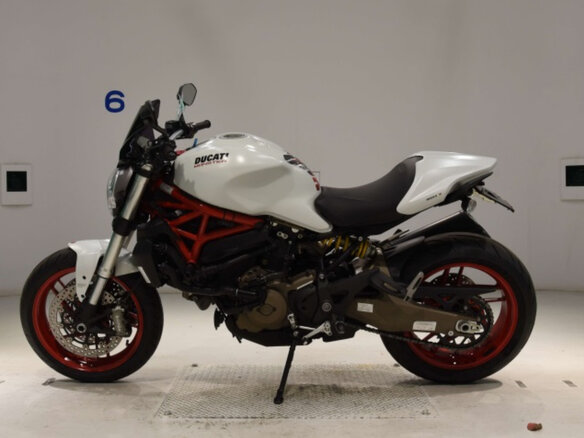 2018 Ducati Monster 821, белый, 535000 рублей - вид 2