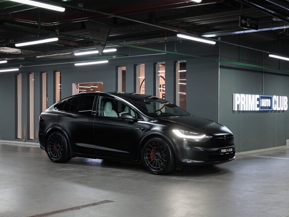 2023 Tesla Model X Plaid I Рестайлинг, чёрный