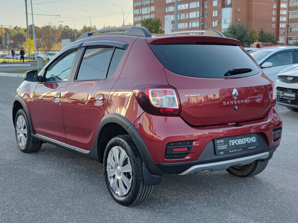 2016 Renault Sandero Stepway II, красный - вид 6