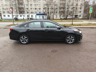 2018 Kia Forte III, чёрный, 1300000 рублей, вид 4