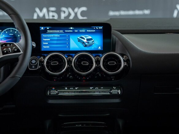 2025 Mercedes-Benz GLA 200 II (H247) Рестайлинг, белый, 4990000 рублей - вид 15