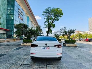 2022 Volkswagen Lavida III, белый, 1085000 рублей, вид 5