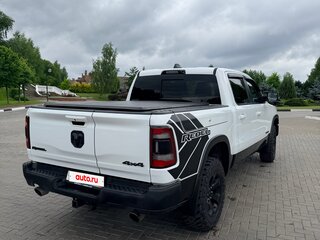 2021 Ram 1500 Quad Cab V, белый, 6000000 рублей, вид 5