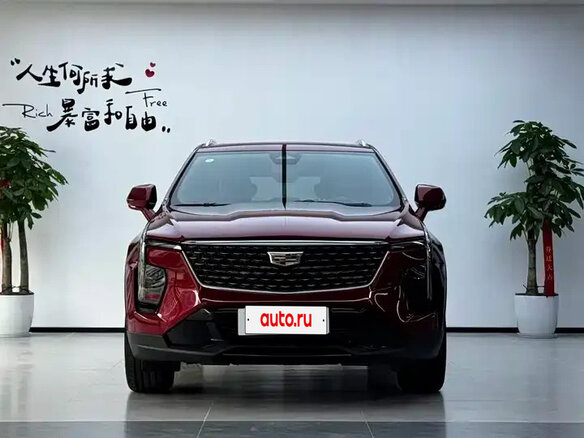 2025 Cadillac XT4 I Рестайлинг, красный - вид 1