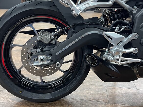 2026 QJMotor SRK 421 RR, красный, 629000 рублей - вид 14