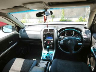 2012 Suzuki Escudo III Рестайлинг, серебристый, 1200000 рублей, вид 4
