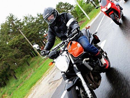 2006 Yamaha FZ6, оранжевый, 485000 рублей, вид 1