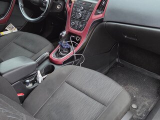 2014 Opel Astra GTC J Рестайлинг, белый, 900000 рублей, вид 5