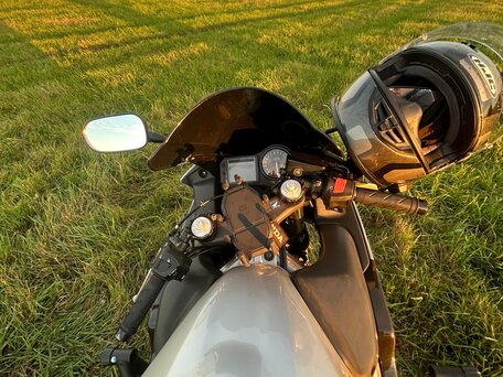 2005 Honda CBR 600F, серебристый, 520000 рублей, вид 4