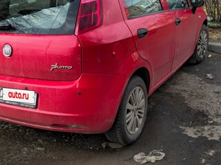 2010 Fiat Punto III Grande Punto, красный, 450000 рублей, вид 3