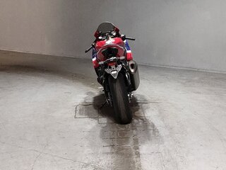 2024 Honda CBR 1000 RR/RA Fireblade, красный, 1972000 рублей, вид 4