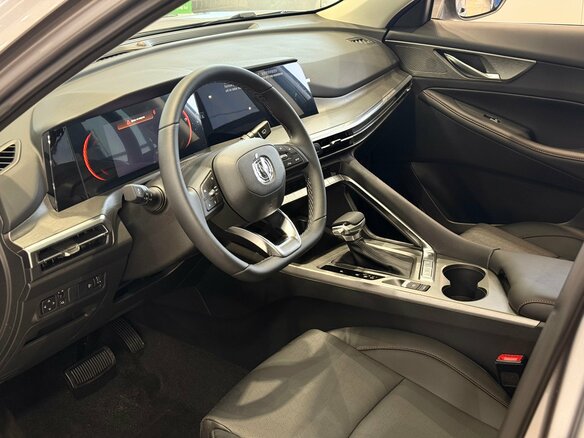 2025 Changan CS35 Plus I Рестайлинг, серебристый - вид 6
