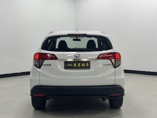 2022 Honda Vezel I Рестайлинг, белый, 1100060 рублей, вид 5