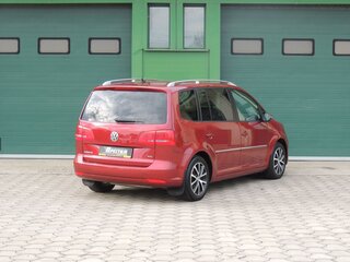2012 Volkswagen Touran I Рестайлинг 2, пурпурный, 1200000 рублей, вид 3