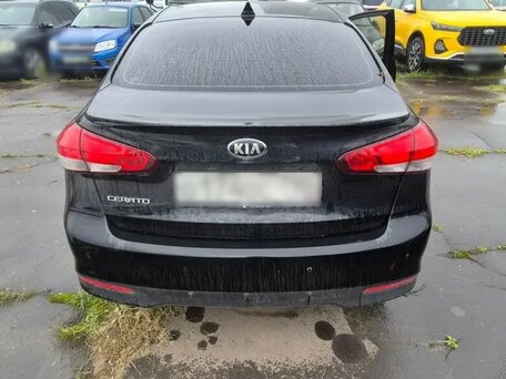 2017 Kia Cerato III Рестайлинг (Classic), чёрный, 1080000 рублей, вид 3