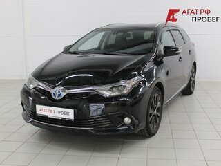 Toyota Auris II Рестайлинг