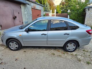 2015 Lada (ВАЗ) Granta I, серебристый, 560000 рублей, вид 3