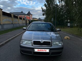 2010 Skoda Octavia I (A4) Рестайлинг, серый, 700000 рублей, вид 1
