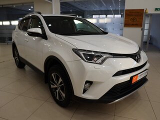 2015 Toyota RAV4 IV (XA40) Рестайлинг, белый, 2500000 рублей, вид 2